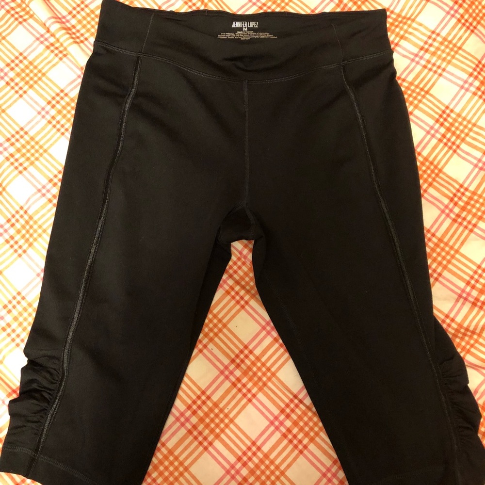 Jennifer Lopez Capri Active Leggings